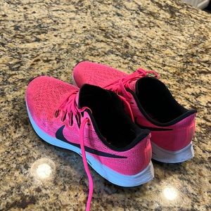 hot pink nikes
